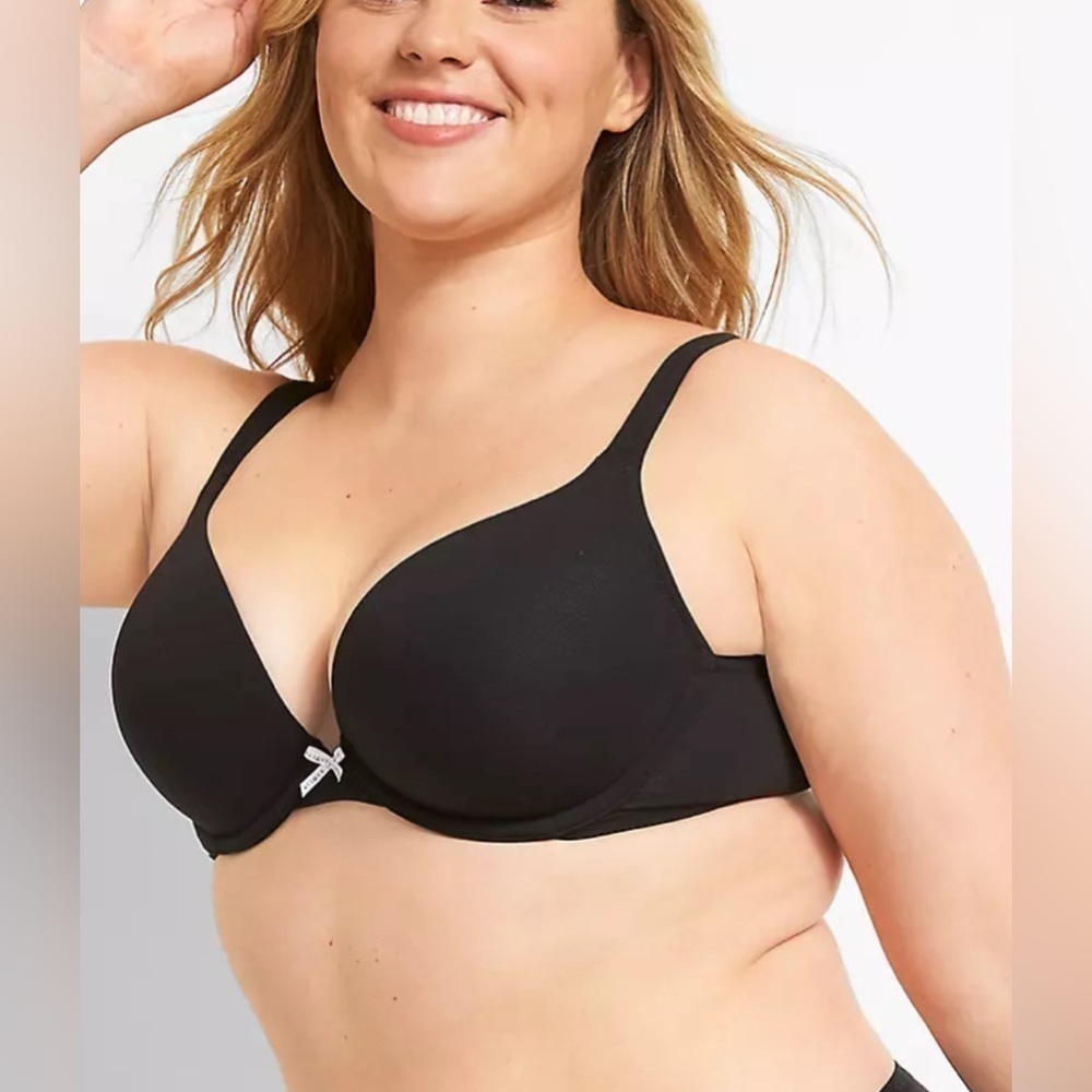 Cacique Boost Plunge Bra Size 32 DD NWOT